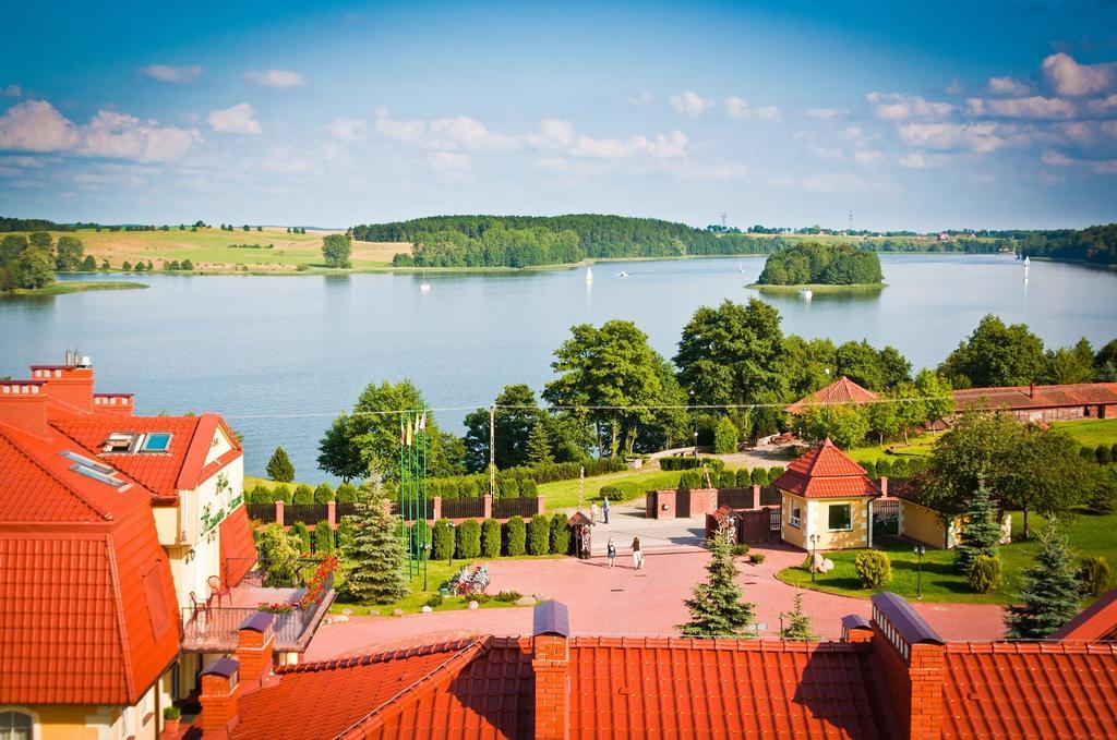 Hotel Mazurski Dworek Миколайки Экстерьер фото