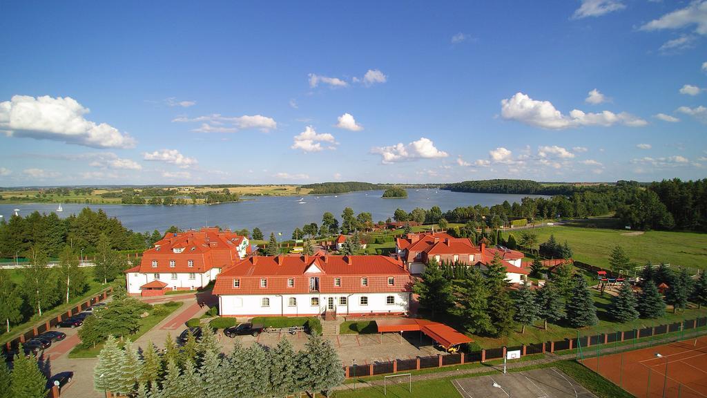 Hotel Mazurski Dworek Миколайки Экстерьер фото
