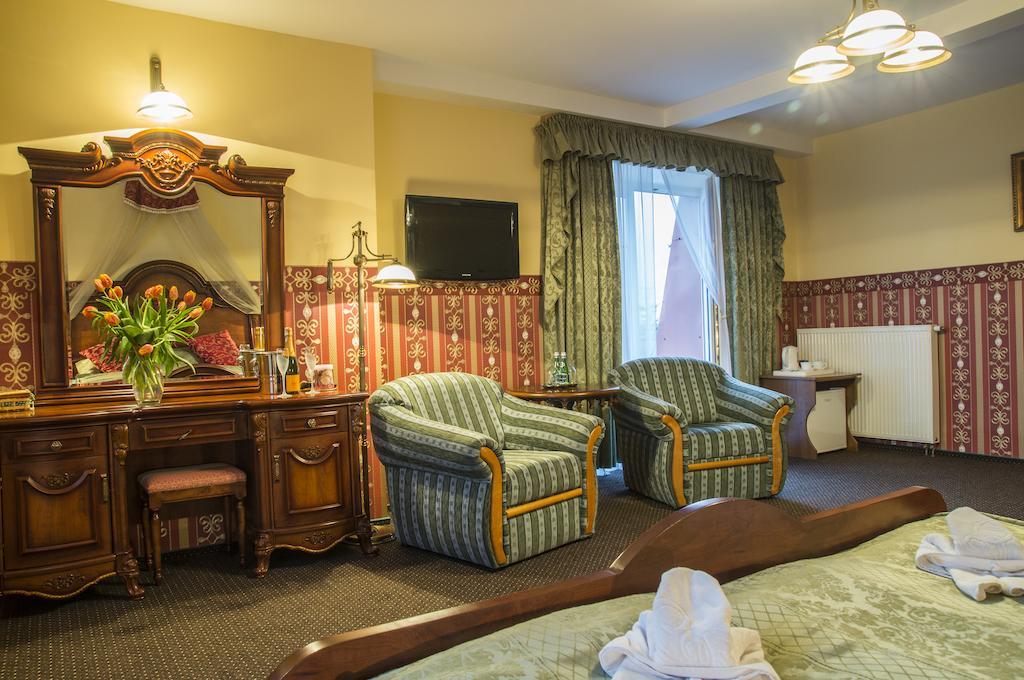 Hotel Mazurski Dworek Миколайки Номер фото