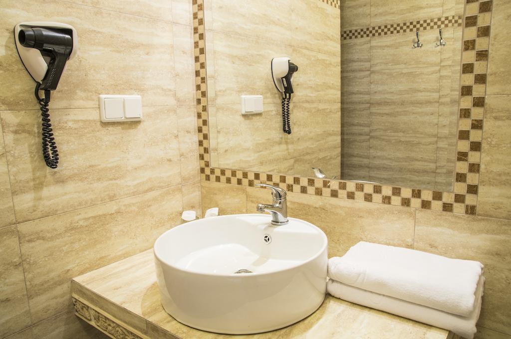 Hotel Mazurski Dworek Миколайки Номер фото